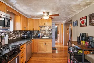 62 Milton Rd, Warwick, RI 02888 - Photo 9