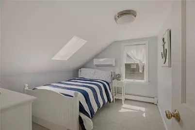 45 Holland Street, Newport, RI 02840 - Photo 19