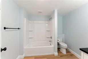 16 Grace Ave, Warwick, RI 02889 - Photo 9