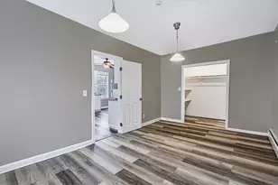 216 Maplewood Ave, Cranston, RI 02920 - Photo 21
