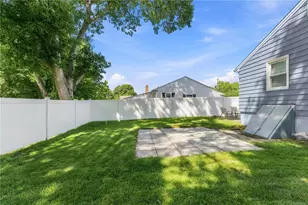 51 Westminster St, Westerly, RI 02891 - Photo 11