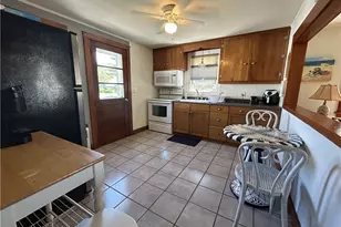 51 Westminster St, Westerly, RI 02891 - Photo 15