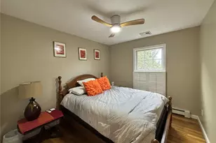 28 Fenner Ave, Newport, RI 02840 - Photo 13