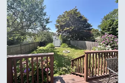 28 Fenner Avenue, Newport, RI 02840 - Photo 3