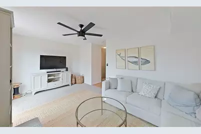 214 Goddard Row, Newport, RI 02840 - Photo 15