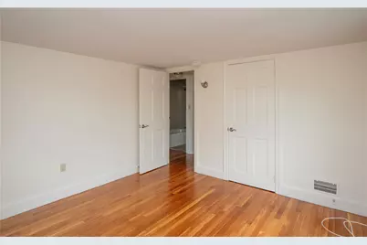 184 N Fenner Road #B, Middletown, RI 02842 - Photo 21