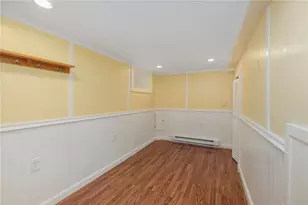 272 Boulevard, Middletown, RI 02842 - Photo 29