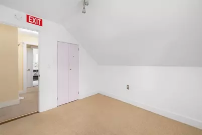 272 Boulevard, Middletown, RI 02842 - Photo 23