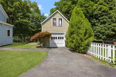 272 Boulevard, Middletown, RI 02842 - Photo 47
