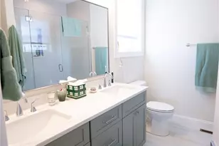 153 Revolution Wy, Middletown, RI 02840 - Photo 11