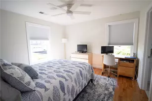 153 Revolution Wy, Middletown, RI 02840 - Photo 9