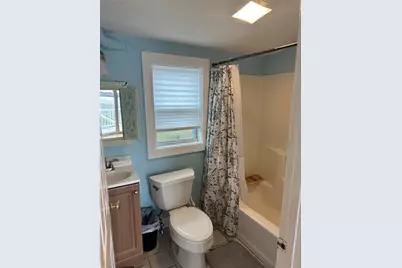 17 Crescent Road, Middletown, RI 02842 - Photo 17