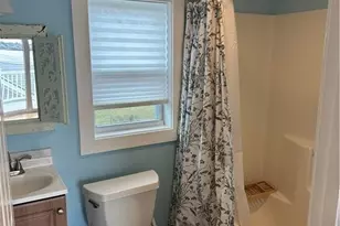 17 Crescent Rd, Middletown, RI 02842 - Photo 17