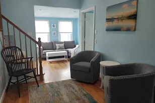 17 Crescent Rd, Middletown, RI 02842 - Photo 9