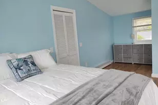 17 Crescent Rd, Middletown, RI 02842 - Photo 11