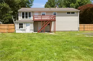 5 Baldwin Dr, Johnston, RI 02919 - Photo 5