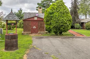 115 Mohawk St, Coventry, RI 02816 - Photo 3