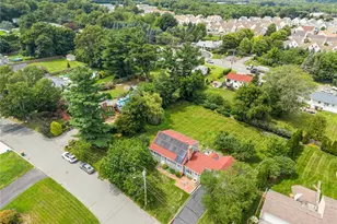37 Nelson Rd, Cranston, RI 02921 - Photo 15