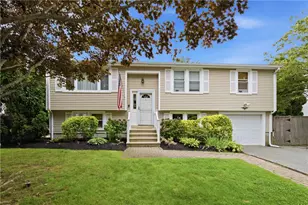 30 Lock Ln, Portsmouth, RI 02871 - Photo 1
