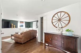 30 Lock Ln, Portsmouth, RI 02871 - Photo 27