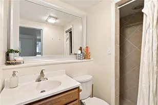 30 Lock Ln, Portsmouth, RI 02871 - Photo 25