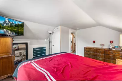 176 Burgess Avenue, East Providence, RI 02914 - Photo 17