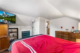 176 Burgess Ave, East Providence, RI 02914 - Photo 17