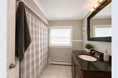 31 Foster Street, Pawtucket, RI 02861 - Photo 7