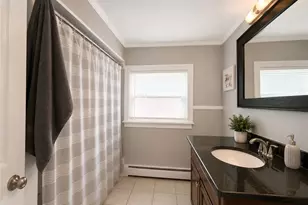 31 Foster St, Pawtucket, RI 02861 - Photo 7