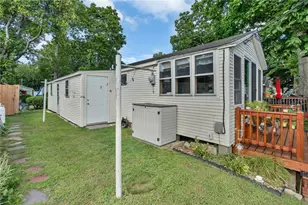 29 E Andrew Comstock Rd, Warwick, RI 02886 - Photo 37