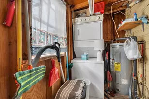 29 E Andrew Comstock Rd, Warwick, RI 02886 - Photo 25