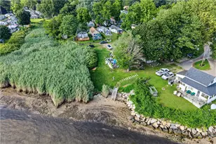 29 E Andrew Comstock Rd, Warwick, RI 02886 - Photo 45
