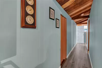 29 E Andrew Comstock Road, Warwick, RI 02886 - Photo 17