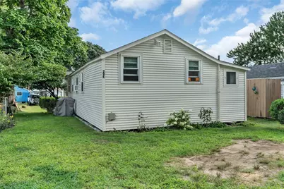 29 E Andrew Comstock Road, Warwick, RI 02886 - Photo 35