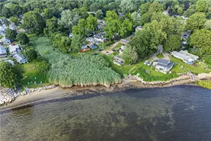 29 E Andrew Comstock Rd, Warwick, RI 02886 - Photo 41