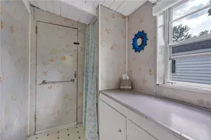 29 E Andrew Comstock Rd, Warwick, RI 02886 - Photo 23