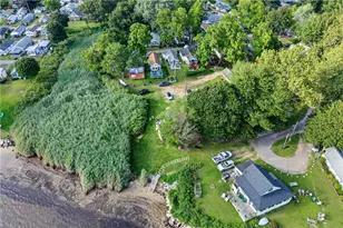 29 E Andrew Comstock Rd, Warwick, RI 02886 - Photo 43