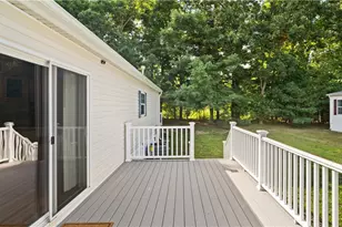 8 Lisa's Way, Coventry, RI 02816 - Photo 5
