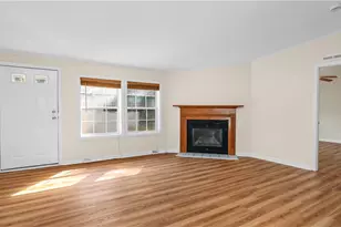 8 Lisa's Way, Coventry, RI 02816 - Photo 7