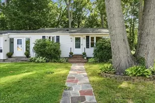 14 Woodhill Dr, Cranston, RI 02920 - Photo 39
