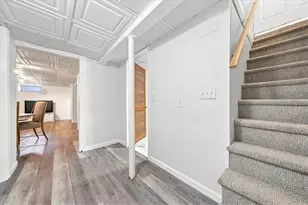 14 Woodhill Dr, Cranston, RI 02920 - Photo 19