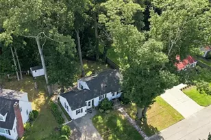 14 Woodhill Dr, Cranston, RI 02920 - Photo 35