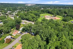14 Woodhill Dr, Cranston, RI 02920 - Photo 47