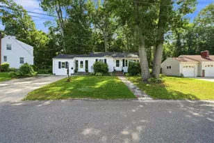14 Woodhill Dr, Cranston, RI 02920 - Photo 37