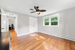 14 Woodhill Dr, Cranston, RI 02920 - Photo 17