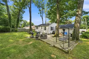 14 Woodhill Dr, Cranston, RI 02920 - Photo 45