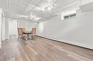 14 Woodhill Dr, Cranston, RI 02920 - Photo 27