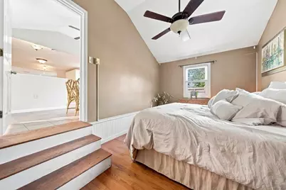 14 Woodhill Drive, Cranston, RI 02920 - Photo 9