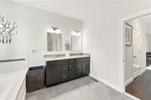 919 Ten Rod Rd Rd, Exeter, RI 02822 - Photo 31