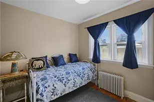 7 Thurston Ave, Portsmouth, RI 02871 - Photo 19
